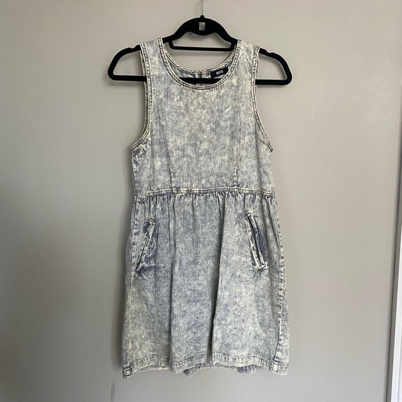90’s inspired Dress from Urban Outfitters, Small - Picture 1 of 5